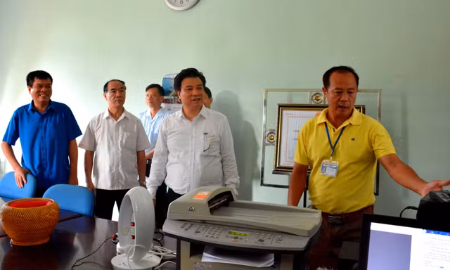 Ban chỉ đạo thi THPT quốc gia 2019 kiểm tra công tác chuẩn bị thi tại Điện Biên