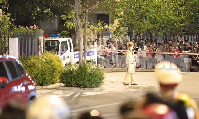 Cảnh sát phong tỏa khu vực nhà cựu Bí thư Lào Cai Nguyễn Văn Vịnh