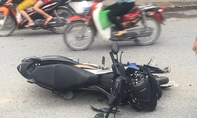 Sử dụng phanh ABS trên Honda Winner X thế nào để tránh 'xòe'?