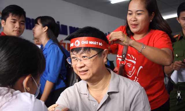 Hàng ngàn người dân tham gia hiến máu tại Cần Thơ