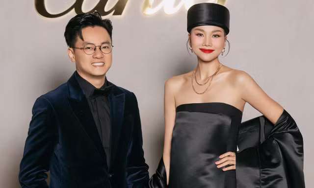 'Nữ hoàng catwalk' Thanh Hằng khoe vai trần nuột nà, khiến netizen 'tan chảy' với khoảnh khắc tình tứ bên chồng