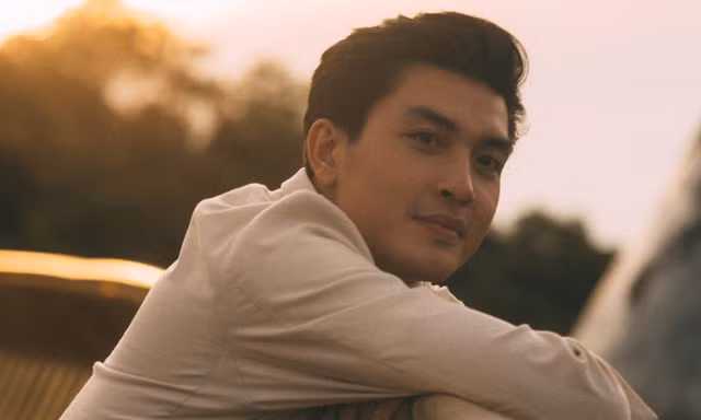 ‘Ông chú quốc dân’ Quang Đại khiến giới trẻ ‘phát sốt’ với trải nghiệm chữa lành về tình yêu