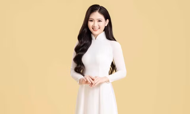 Nữ sinh gen Z xứ Nghệ 'khuấy đảo' Vnet với vẻ đẹp trong veo, thi nhan sắc toàn đoạt giải cao nhất