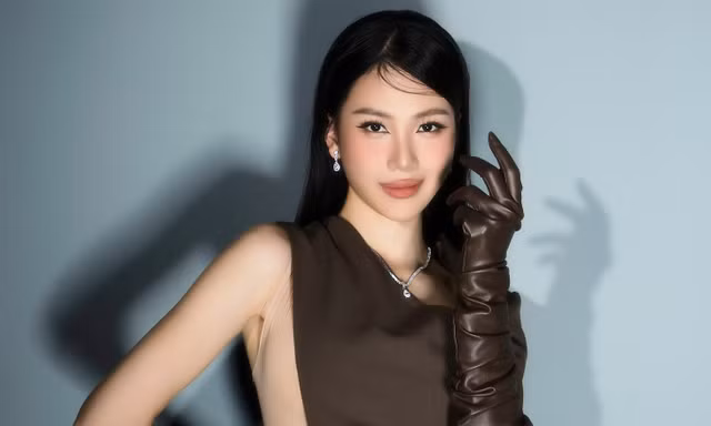 Bùi Quỳnh Hoa xứng danh 'mentor' đẳng cấp cùng Vũ Thúy Quỳnh 'chiếm spotlight' trước dàn 'mỹ nhân'