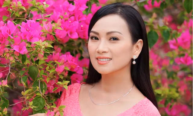 Xôn xao với bí mật vừa được hé lộ về việc 'nữ ca sĩ Việt giàu nhất thế giới’ ít đi hát