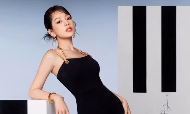 Không chỉ nhận cơn mưa lời khen từ C-net, Chi Pu còn tích cực quảng bá văn hóa Việt Nam