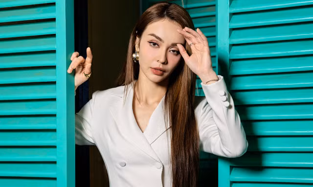 'Mỹ nhân con lai' MLee thực hiện dự án ý nghĩa, mở đầu hướng đến đồng bào miền Bắc
