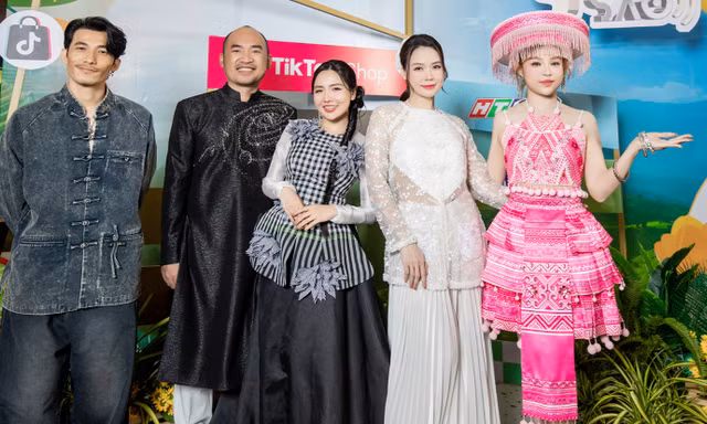 Liên Bỉnh Phát nói một điều về Ninh Dương Lan Ngọc đến Tiến Luật phải ra tay 'giải vây'