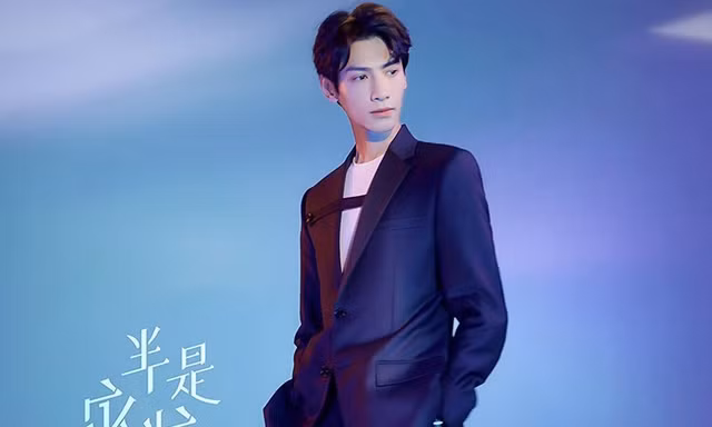 Mỗi lần xuất hiện trước công chúng, La Vân Hi lại khiến fan thêm lo lắng, lý do là đây!