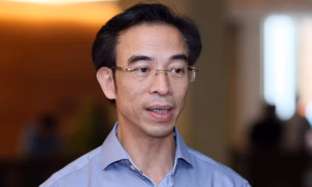 Ông Nguyễn Quang Tuấn trước khi bị khởi tố.