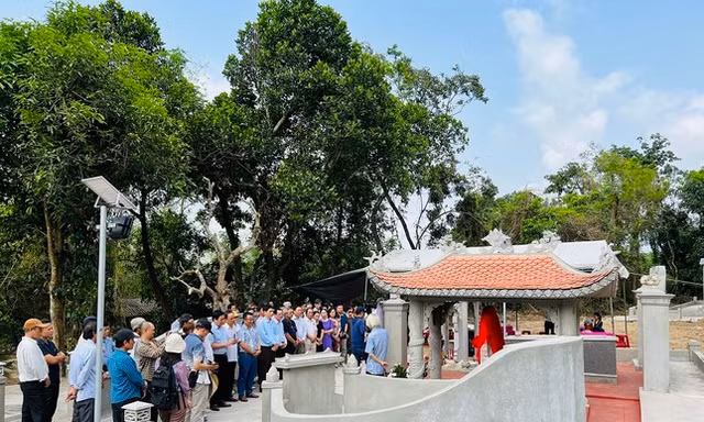 Buổi lễ khánh thành bi minh Thày Nguyễn Đình Thảng 