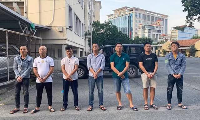 Các bị cáo thời điểm vừa bị công an bắt giữ Ảnh: C.A