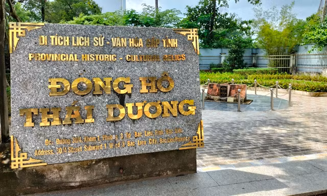 Dự chi 700 triệu đồng sửa đồng hồ đá hơn 100 tuổi 'có một không hai' ở Bạc Liêu