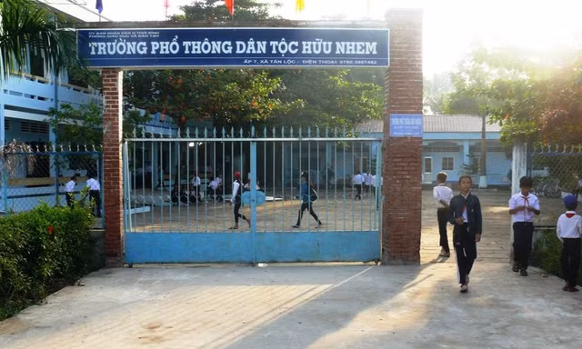 Cà Mau sáp nhập một số điểm trường