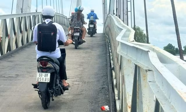 Vụ xe tải 31 tấn làm biến dạng cầu treo ở Cà Mau: Vì sao lọt kiểm soát?