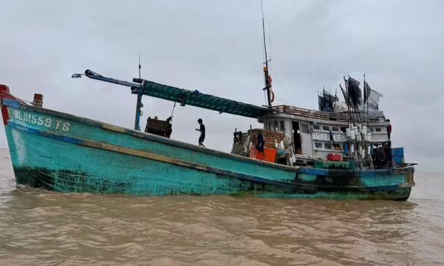 Ẩu đả trên tàu cá, 2 thuyền viên thương vong 