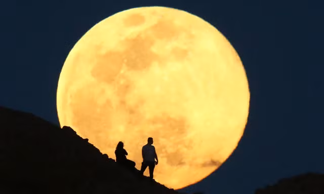 Siêu Trăng Tròn cuối cùng trong năm 2020