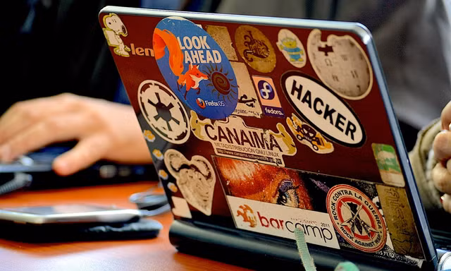 Hacker 15 tuổi trộm hơn 500 tỷ đồng
