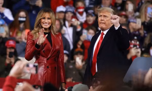 Tổng thống Trump bỗng nhiên nói mình thích ăn dưa chuột, cư dân mạng lại được dịp “troll“