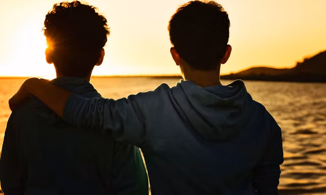 Mỗi người đều là người hùng trong mắt ai đó