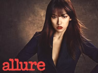 Lee Hyori tái xuất với hình ảnh quyến rũ sau kết hôn