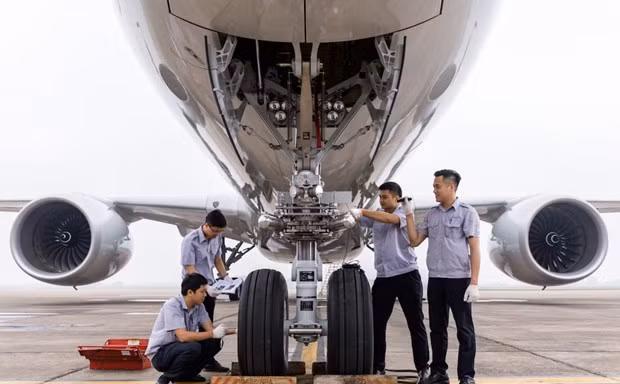 Thiếu phụ tùng máy bay: Hãng ‘chịu chết' khi động cơ hỏng