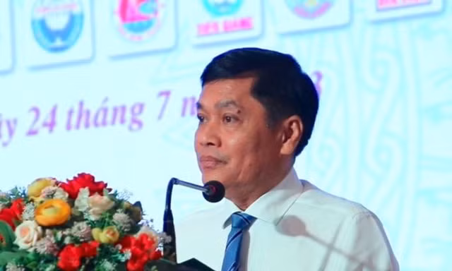 Triển khai thủ tục miễn nhiệm Phó Chủ tịch UBND TP. Cần Thơ Nguyễn Văn Hồng