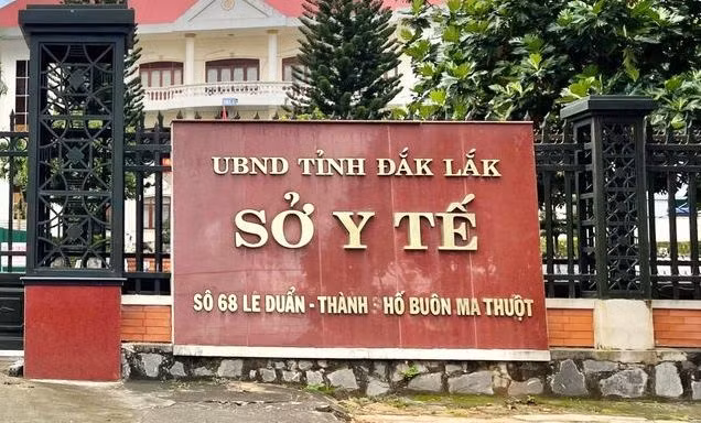 Kỷ luật Giám đốc Sở Y tế Đắk Lắk 
