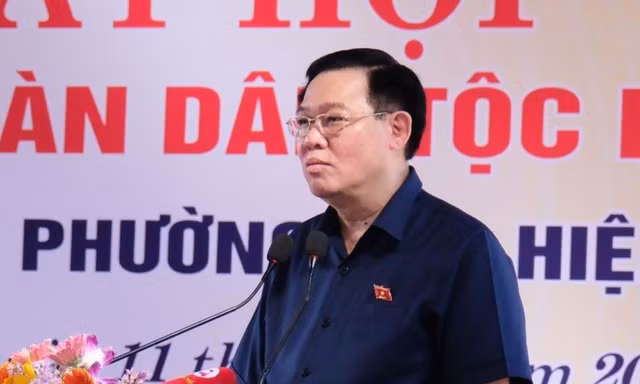 Chủ tịch Quốc hội: Thu ngân sách của Hà Nội sắp bắt kịp TPHCM