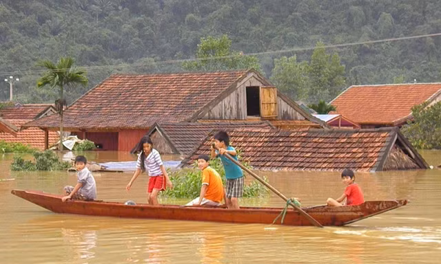 Điều gì khiến 'rốn lũ' Quảng Bình trở thành làng du lịch tốt nhất thế giới?