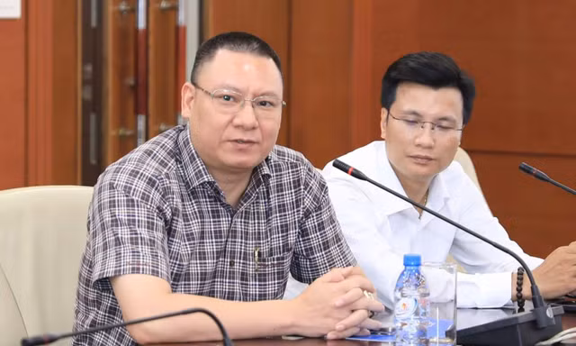 Ngân hàng rộng cửa vay vốn, vì sao doanh nghiệp nói khó tiếp cận? 