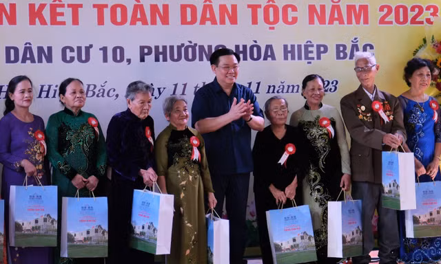 Chủ tịch Quốc hội dự Ngày hội Đại đoàn kết toàn dân tộc tại Đà Nẵng