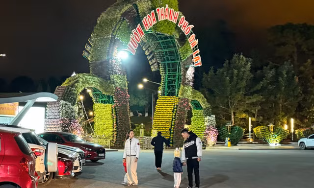 Phố đi bộ thơ mộng nhất Đà Lạt có gì?