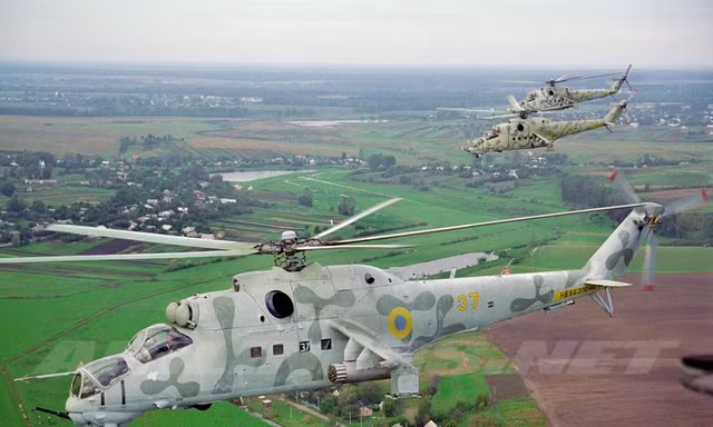 Máy bay trực thăng tấn công Mi-24V của Không quân Ukraine. Ảnh: Airliners.