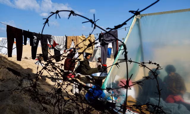 Nơi trú ẩn của người Palestine di tản ở Rafah, Gaza ngày 10/2/2024. Ảnh Mohammed Salem.