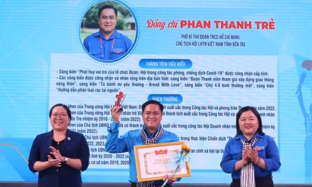 Bến Tre tuyên dương thanh niên Đồng Khởi tiêu biểu 