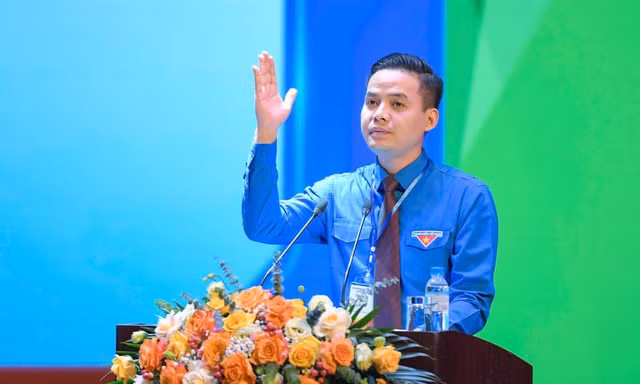 Anh Nguyễn Đức Hiệp tái cử làm Chủ tịch Hội LHTN Việt Nam tỉnh Ninh Bình khóa VI