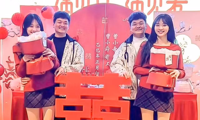 Hơn 4 triệu lượt xem lễ đính hôn cùng ngày của hai cặp sinh đôi