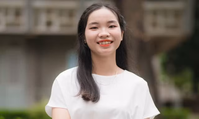 10 nữ tân binh ở Đồng Nai tình nguyện nhập ngũ