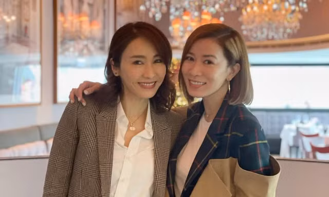 Hai mỹ nhân 'Ỷ thiên đồ long ký' bất ngờ gặp lại sau nhiều năm