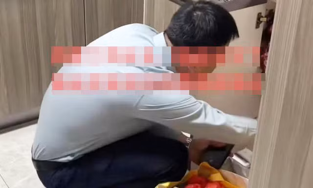 Chia tay bạn gái, người đàn ông đòi lại nửa tuýp kem đánh răng