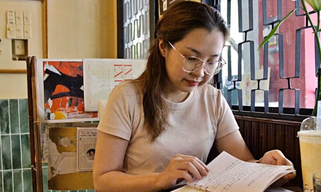 'Trạm sạc tinh thần' của cô gái Long An hút giới trẻ đến giải tỏa cảm xúc
