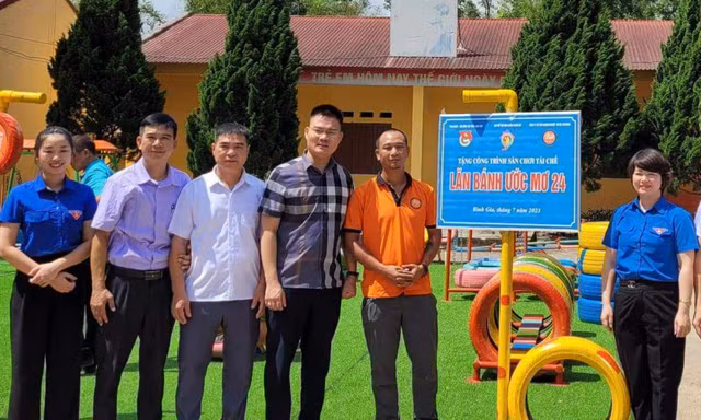 Khánh thành sân chơi ước mơ 24 cho thiếu nhi Lạng Sơn (ảnh: Duy Chiến)