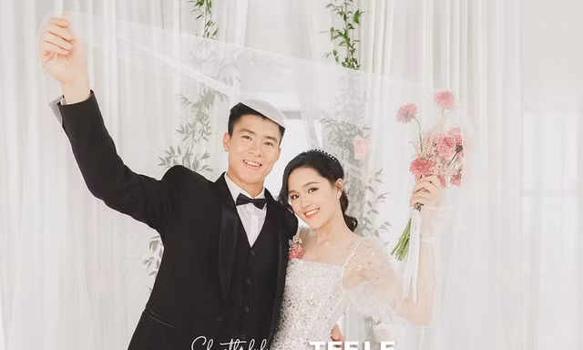 Ảnh cưới dễ thương lãng mạn của cặp đôi Duy Mạnh - Quỳnh Anh