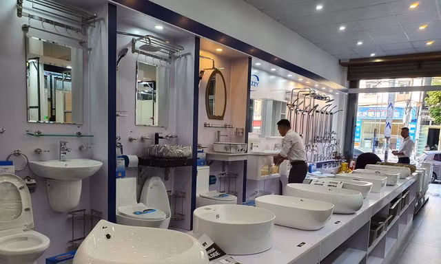 Bộ Xây dựng ra thông tư mới: Doanh nghiệp nói cần thiết, nhưng… 