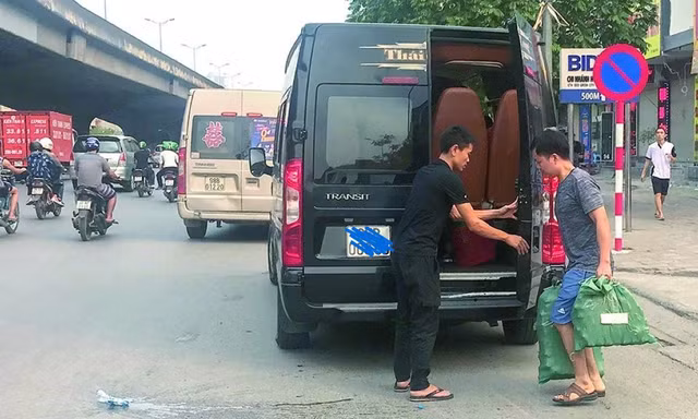 Cách nào loại bỏ xe khách ‘trá hình’?