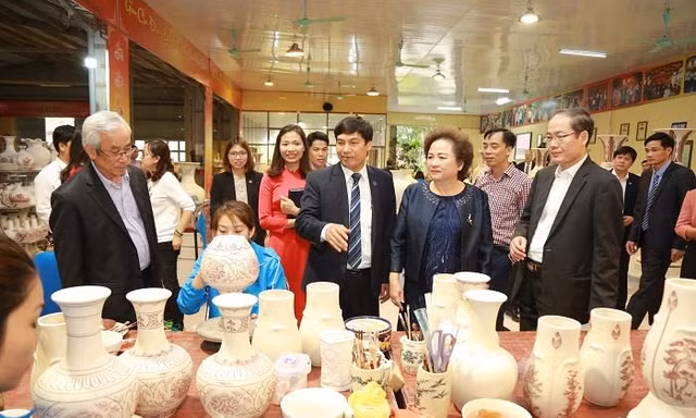 Hành trình tiếp nối tinh hoa văn hóa Việt