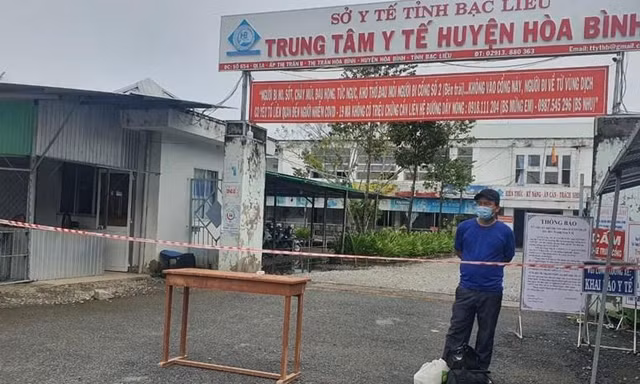 Bạc Liêu giãn cách xã hội một huyện, Đà Nẵng không ưu tiên đối tượng khi tiêm vắc xin