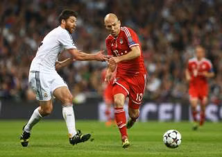 Alonso sẽ là đồng đội của Robben?