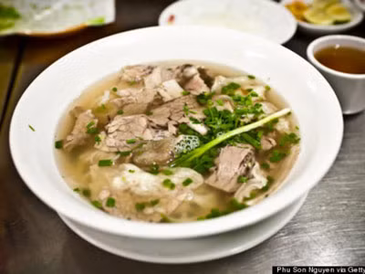 Phở Việt Nam được báo Mỹ vinh danh là ‘món ăn thiên đường’